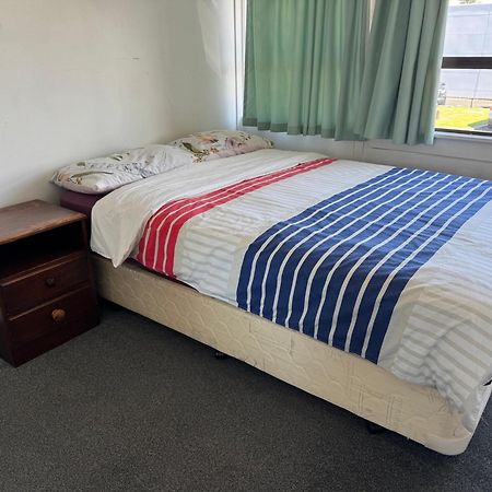 Central Holiday Home Tauranga Esterno foto